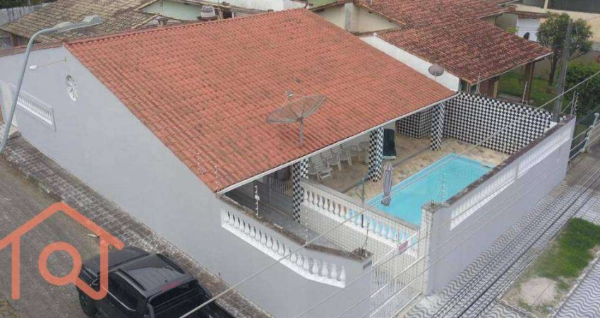 Casa com 3 dormitórios à venda, 300 m² por R$ 950.000,00 - Indaiá - Caraguatatuba/SP