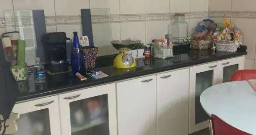 Sobrado com 3 dormitórios à venda, 140 m² por R$ 919.000,00 - Saúde - São Paulo/SP