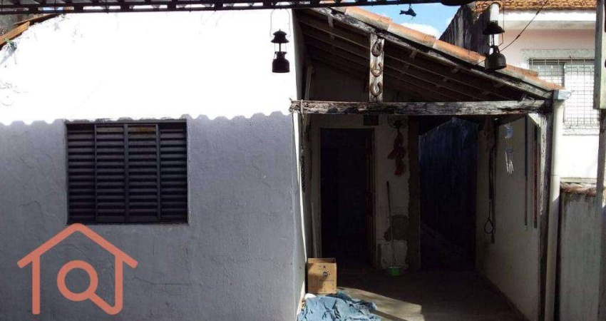 Casa com 3 dormitórios à venda, 200 m² por R$ 650.000,00 - Jardim Monte Kemel - São Paulo/SP