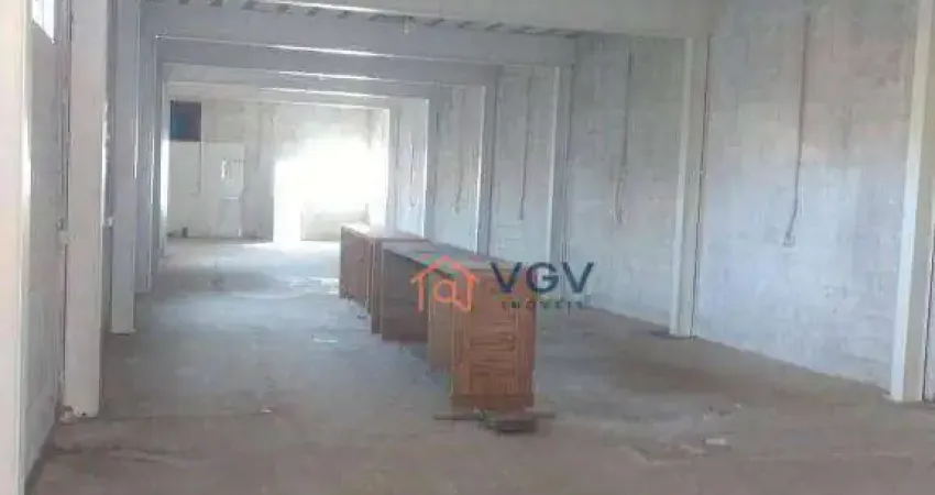 Galpão para alugar, 230 m² por R$ 4.000,00/mês - Americanópolis - São Paulo/SP