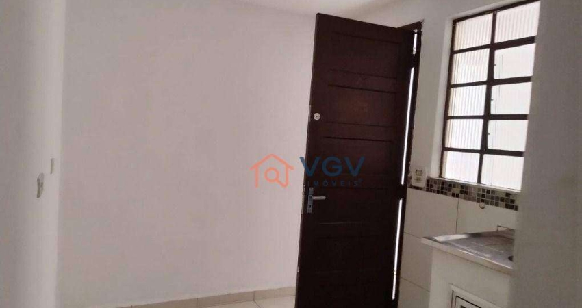 Casa com 1 dormitório para alugar, 42 m² por R$ 1.790,00 - Vila Guarani (Z Sul) - São Paulo/SP