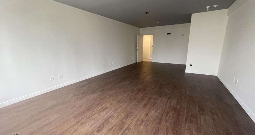 Sala Comercial para Locação em Balneário Camboriú, Centro, 1 vaga