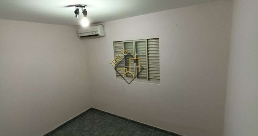 CASA Á VENDA.