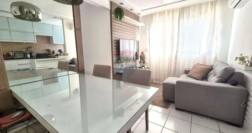 Apartamento em condomínio clube muito bem localizado em Emaús