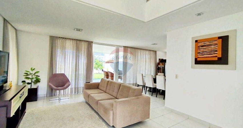 'Casa Elegante: Conforto e Segurança no Green Club'