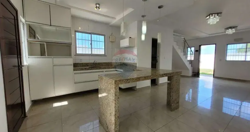 Casa Duplex com 2 Suítes e Excelente Espaço Externo – Apenas R$ 195.000,00 (somente à vista)