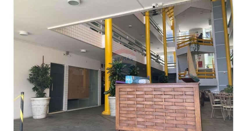 SALA 204 PARA LOCAÇÃO COMERCIAL 24m²/ NO PONTA NEGRA CENTER