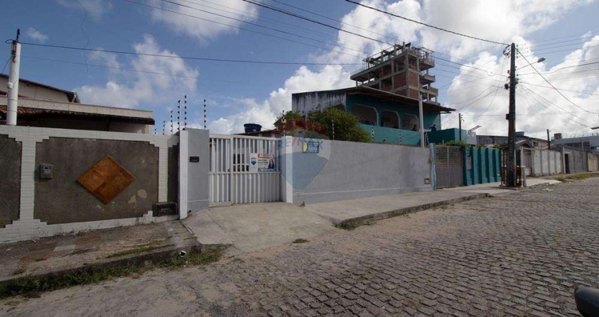 VENDO Hostel Completo, Mobiliado com 5 Suites e 1 Chalé em Ponta Negra (Pode ser Financiado)