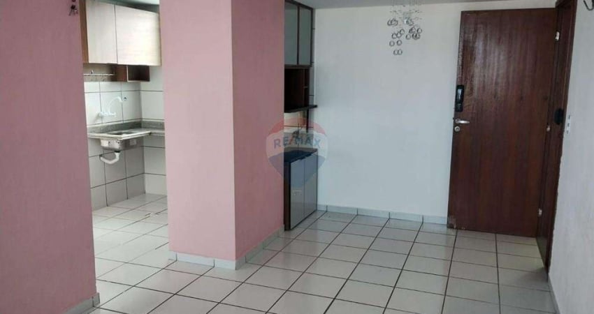 Alugo Apartamento com  2/4 em Ponta Negra (Oportunidade)