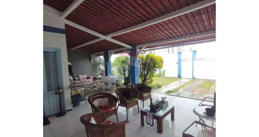 Casa com 3 quartos à venda no Dix-Sept Rosado, Natal 