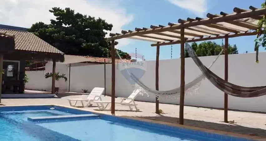 Casa a venda com  6 suítes e área de lazer no Centro de São Miguel do Gostoso