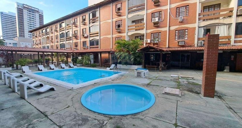 Vendo excelente flat no Condomínio Residence, paralelo a salgado filho, Natal.