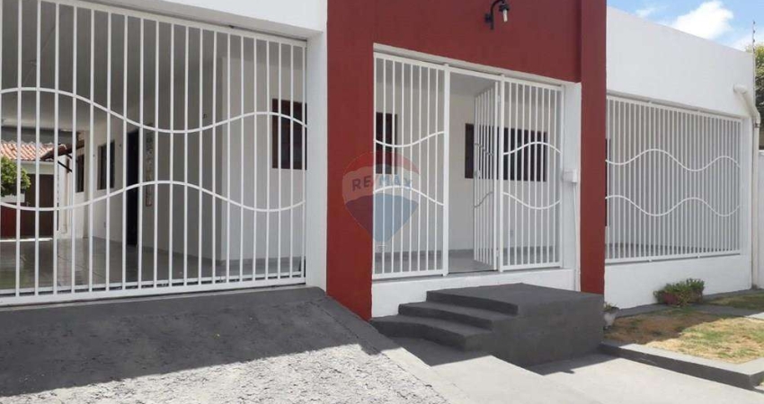 Casa com 3 quartos à venda no Ponta Negra, Natal 