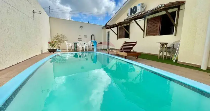 Vendo casa 3 quartos em Nova Parnamirim com piscina