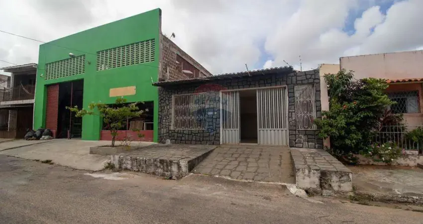 EXCELENTE OPORTUNIDADE: CASA AMPLA COM PISCINA E LOCALIZAÇÃO ESTRATÉGICA NAS QUINTAS – NATAL/RN