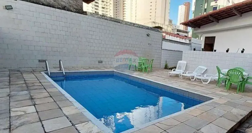 Venha viver com conforto e espaço nesta casa a 200m do midway mall! pronta para financiar!!!