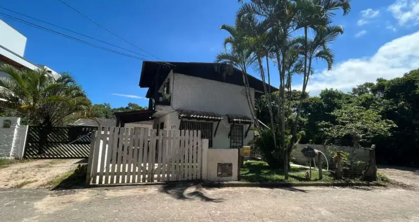 Casa com 4 quartos à venda na Servidão Família Nunes, 377, Campeche, Florianópolis