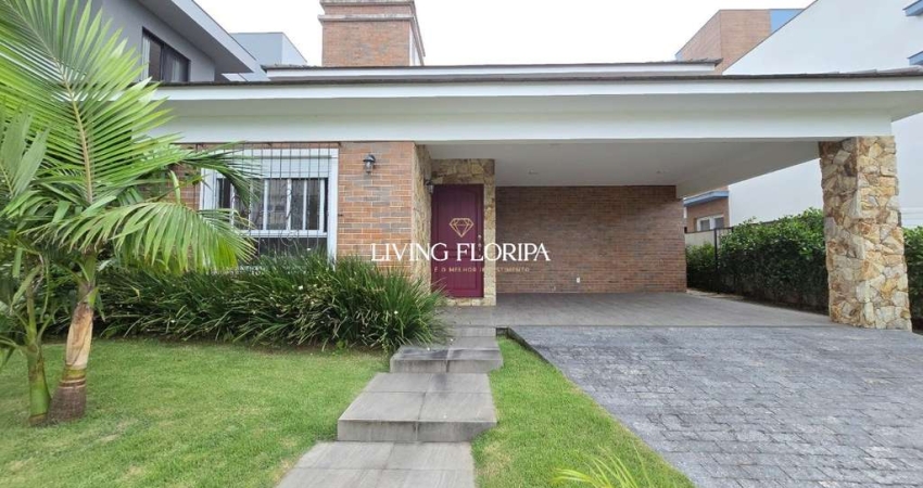 Casa em condomínio fechado com 3 quartos à venda na Rua Manoel Pedro Vieira, 960, Morro das Pedras, Florianópolis