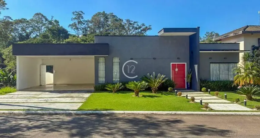 Casa térrea com 3 dormitórios à venda, 300 m² por R$ 1.650.000 - Reserva Fazenda São Francisco - Jambeiro/SP