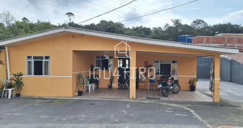 Casa com 3 quartos à venda na Rua Antônio Puppi, 327, Centro, Colombo