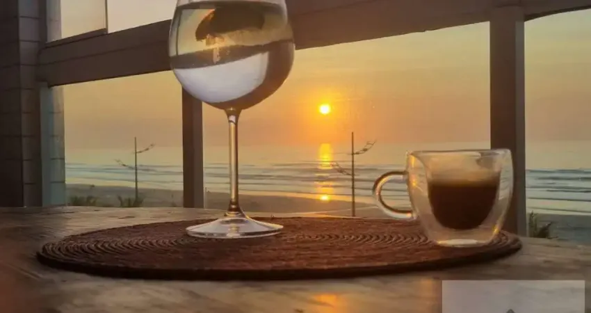 Apartamento em Frente ao Mar - 2 Dormitórios - Praia Grande