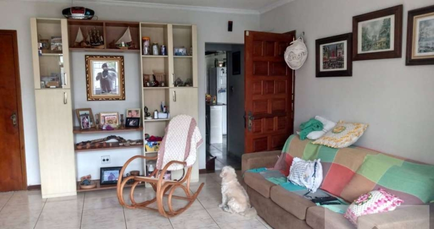 Casa 3 Dormitórios / Próximo Mêtro / Matilde .