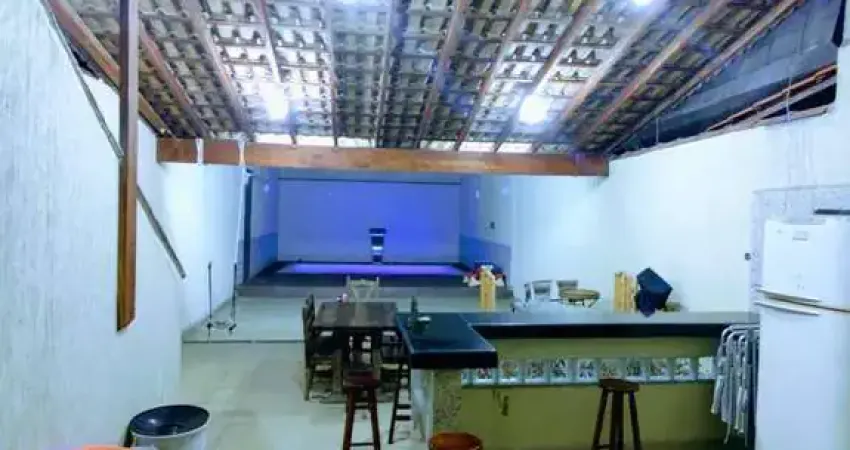 Casa Residencial + Salão Comercial Á Venda / Boqueirão / Praia Grande SP