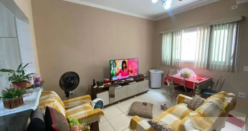 Casa 02 Dormitórios 02 Suítes Guilhermina - R$ 390.000