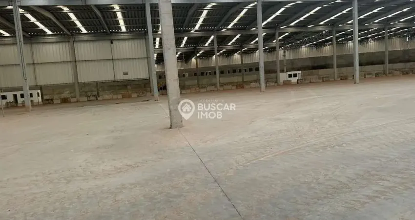 Barracão / Galpão / Depósito com 5 salas para alugar no Centro, Simões Filho 