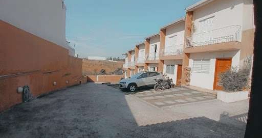 Sobrado com 2 dormitórios à venda, 60 m² por R$ 375.000,00 - Itapevi - Itapevi/SP