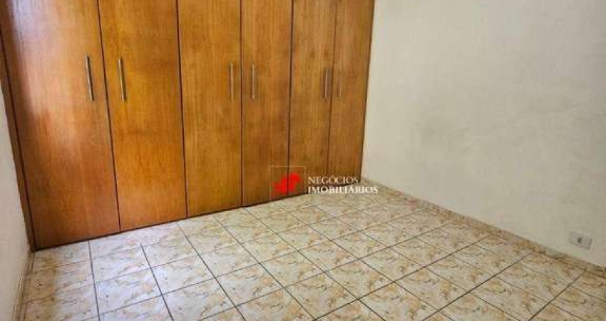 Apartamento com 2 dormitórios para alugar, 60 m² por R$ 2.918/mês - Centro - Barueri/SP