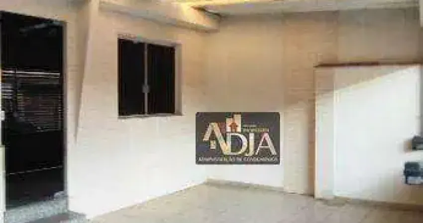 Casa com 3 dormitórios para alugar por R$ 2.100,01/mês - Vila Assis Brasil - Mauá/SP