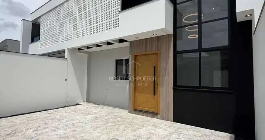 Casa com 3 quartos à venda no Rio Pequeno, Camboriú 