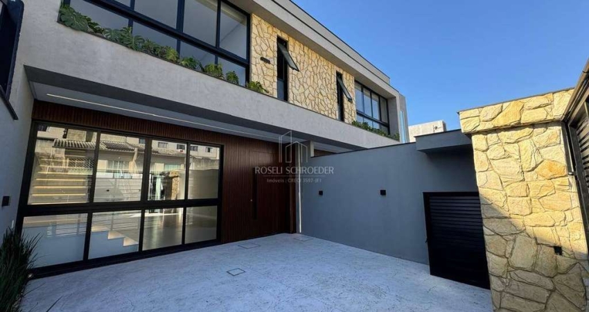 Sobrado de alto padrão no bairro São Francisco de Assis!