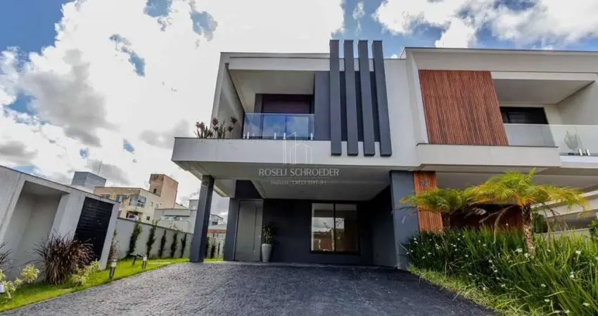 Casa com 4 quartos à venda no Centro, Camboriú