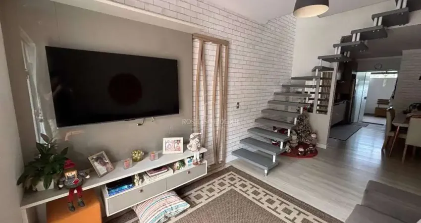 Excelente sobrado semimobiliado no bairro são francisco de assis!