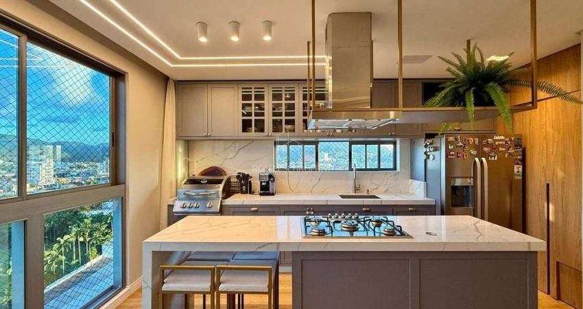Lindo Apartamento finamente mobiliado no Centro de Camboriú!