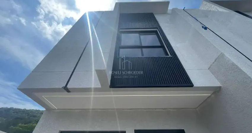 Casa com 2 quartos à venda no Rio Pequeno, Camboriú