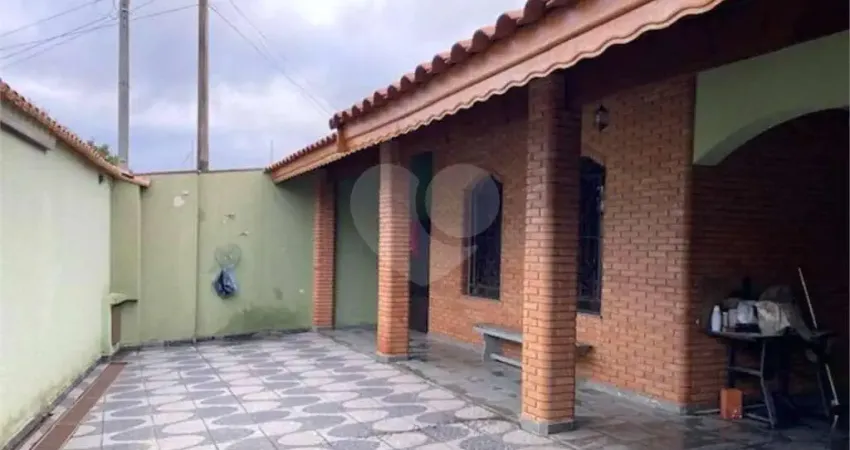 Casa com 3 quartos à venda na Benedito Ferreira Telles, Jardim Simus, Sorocaba