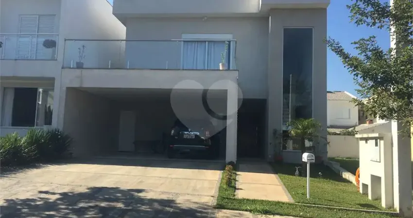 Casa em condomínio fechado com 3 quartos à venda na Lucas Nogueira Garcês, Centro, Araçoiaba da Serra