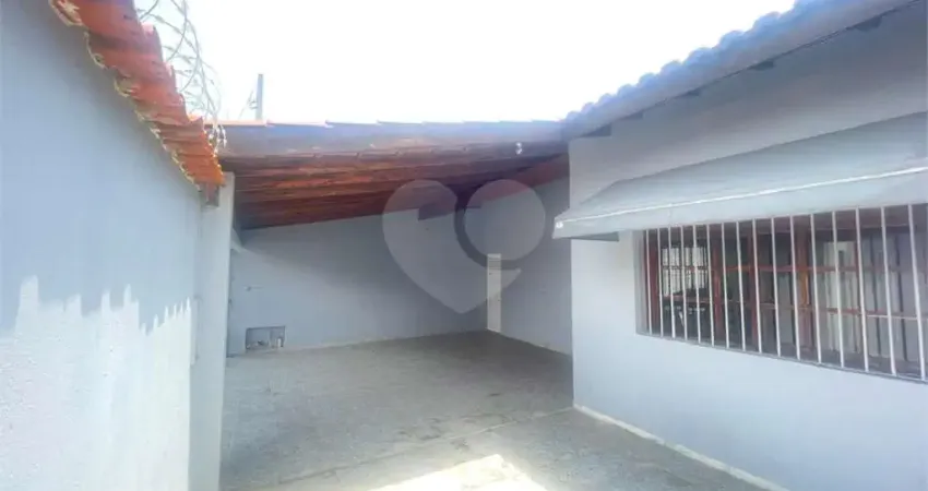 Casa com 3 quartos à venda em Vila Progresso - SP