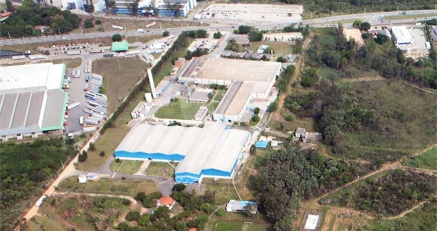 Barracão / Galpão / Depósito para alugar na John Boyd Dunlop, Iporanga, Sorocaba
