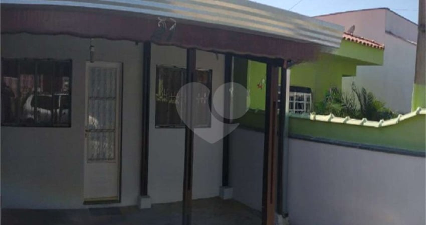 Condomínio com 2 quartos à venda em Jardim Residencial Das Dálias - SP