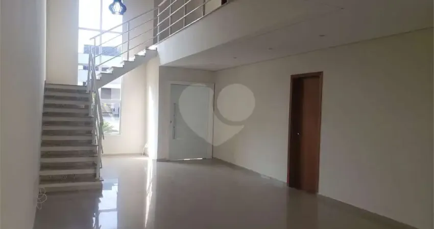 Condomínio com 3 quartos à venda ou para locação em Residencial Villa Do Bosque - SP