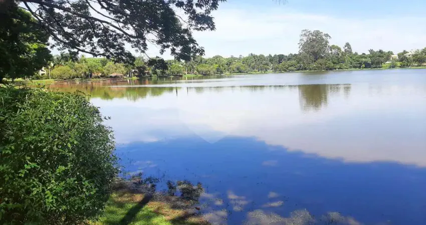 Condomínio com 6 quartos à venda em Vivendas Do Lago - SP