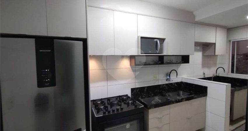 Apartamento com 2 quartos à venda em Vila Barão - SP