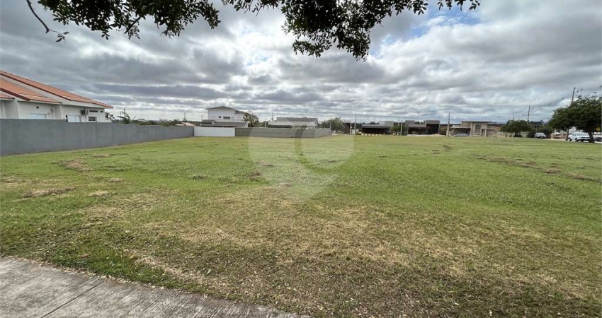 Loteamento à venda em Parque Ecoresidencial Fazenda Jequitibá - SP