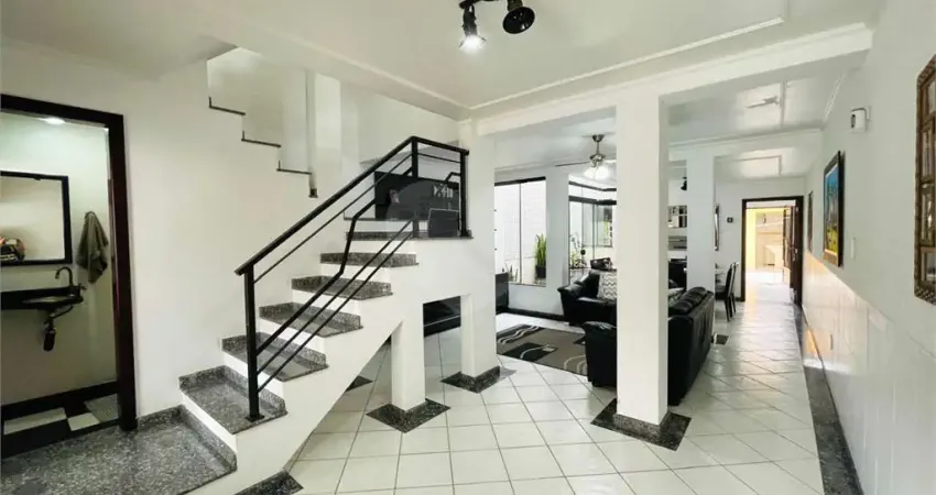 Casa à venda com 3 quartos, sendo 3 suítes,  em jardim guarujá, sorocaba - sp