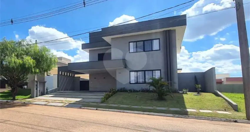 Casa em condomínio fechado com 4 quartos à venda na Raposo Tavares  114,5 Km, Centro, Araçoiaba da Serra