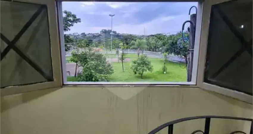 Sobrado com 2 quartos para locação em Jardim Marco Antônio - SP